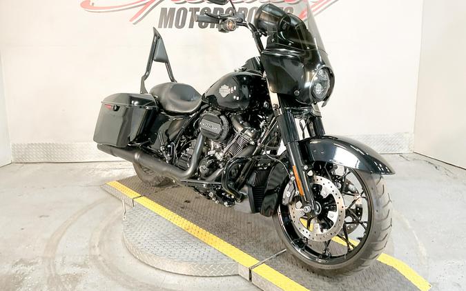 2023 Harley-Davidson Road King® Special