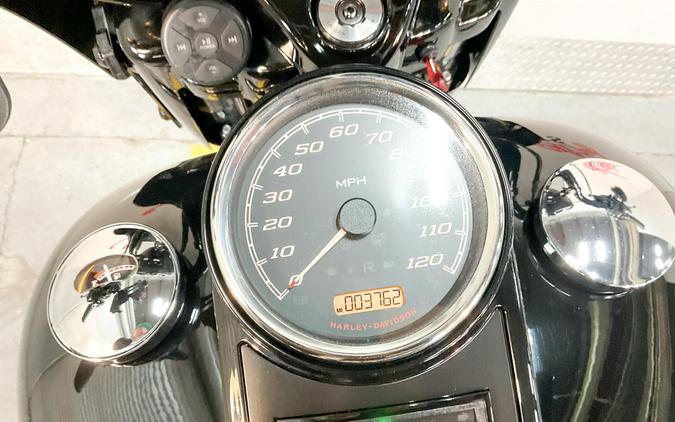 2023 Harley-Davidson Road King® Special