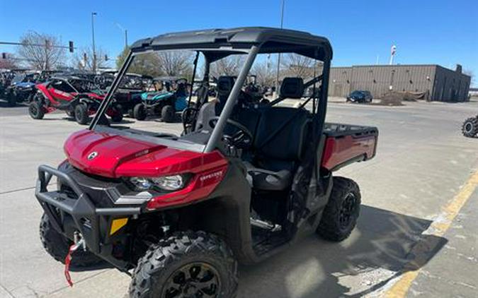 2024 Can-Am Defender XT HD9