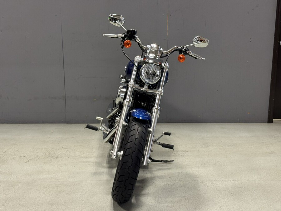 XL1200C 2015 1200 Custom