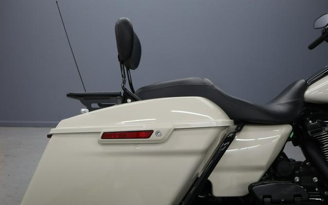 2022 Harley-Davidson Road Glide Special