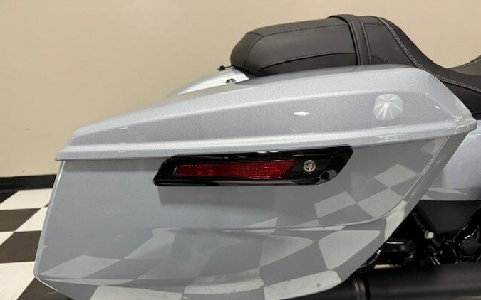 FLHX 2025 Street Glide™