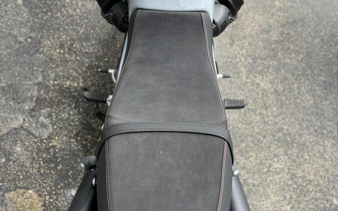 2026 Moto Guzzi V7