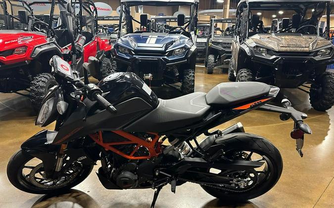 2023 KTM 390 Duke