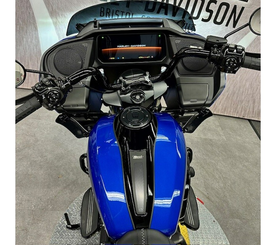 Harley-Davidson Road Glide® 2024 FLTRX 84438589 BLUE BURST