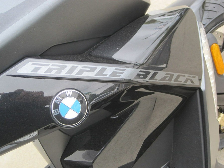 2024 BMW C 400 GT Triple Black