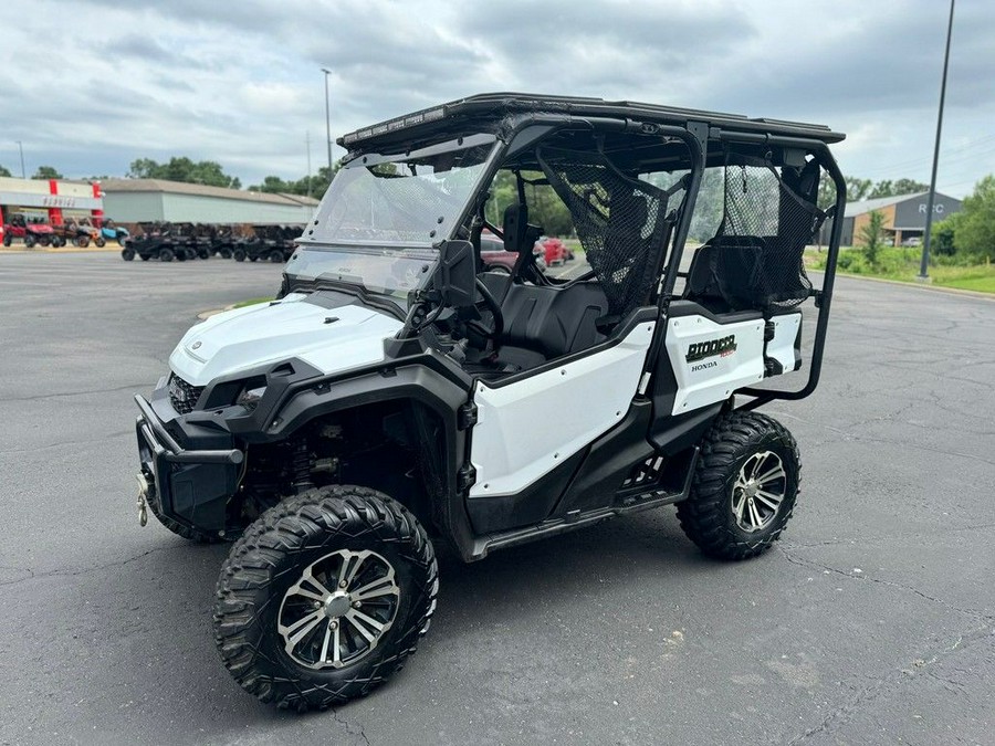 2016 Honda® Pioneer 1000-5 Deluxe