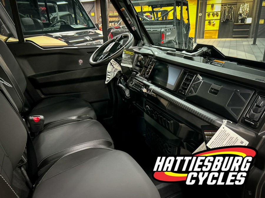 2026 Can-Am Defender Limited HD11 Desert Tan & Carbon Black