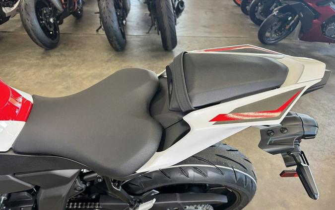 2026 Yamaha YZF R7 70Th Anniversary Edition
