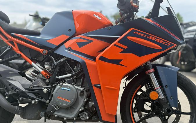 2022 KTM RC 390