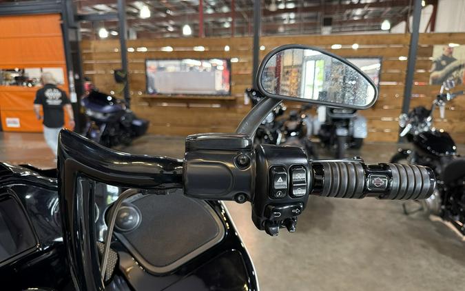 Harley-Davidson® CVO™ Road Glide® 2020
