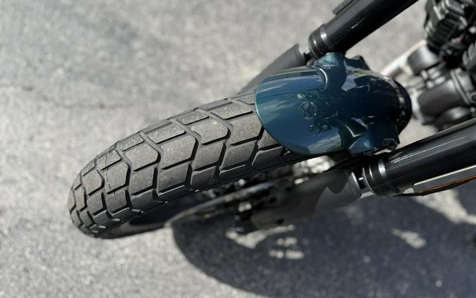 2026 Ducati Scrambler Nightshift Emerald Green EMERALD GREEN