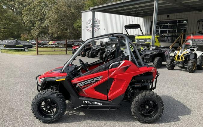 2026 Polaris RZR 200 EFI