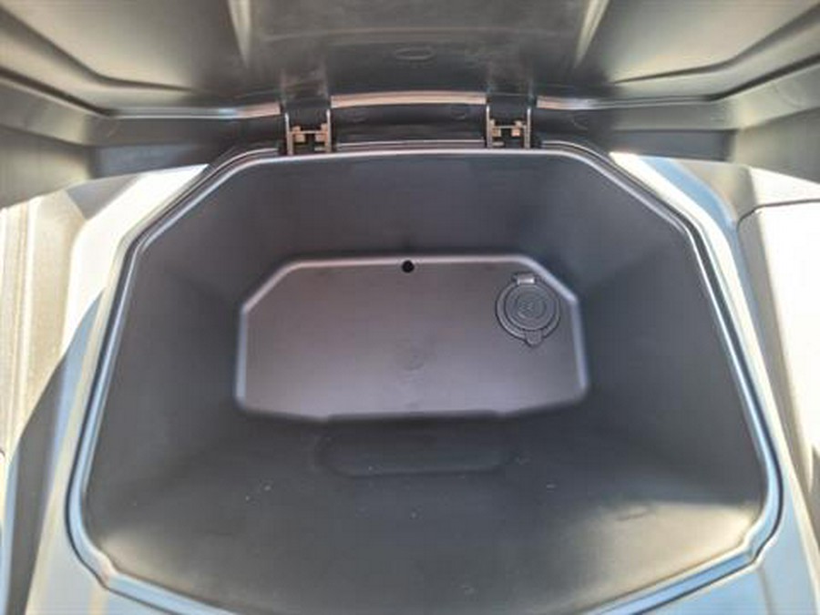 2026 Can-Am Defender PRO XT