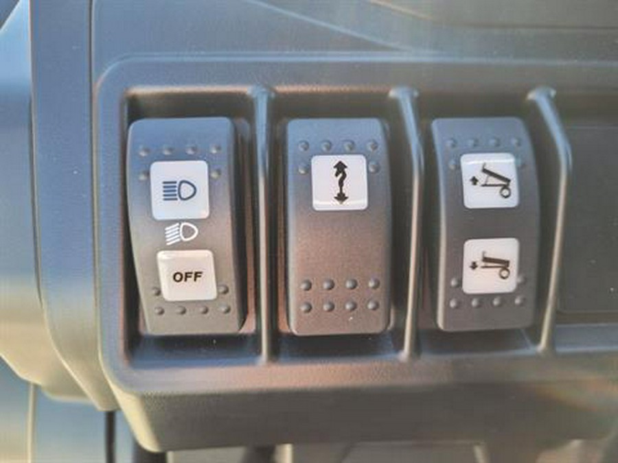 2026 Can-Am Defender PRO XT