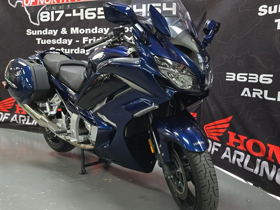 2023 Yamaha FJR 1300ES