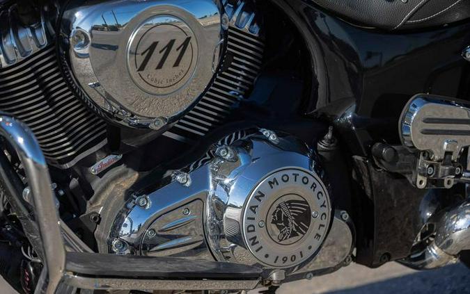 2022 Indian Motorcycle® Springfield® Black Metallic/Dirt Track Tan