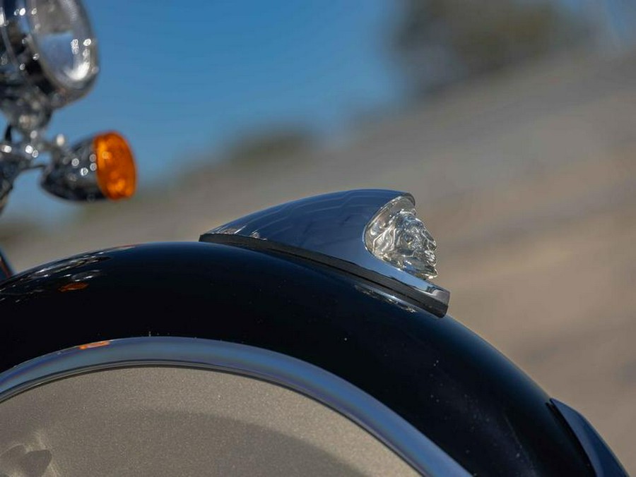 2022 Indian Motorcycle® Springfield® Black Metallic/Dirt Track Tan