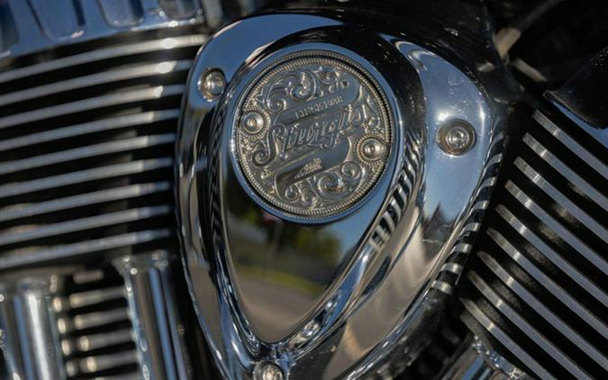 2022 Indian Springfield Black Metallic/Dirt Track Tan