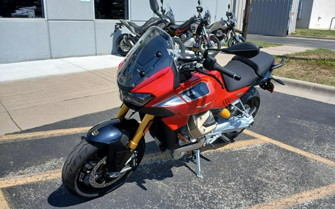 2025 Moto Guzzi V100