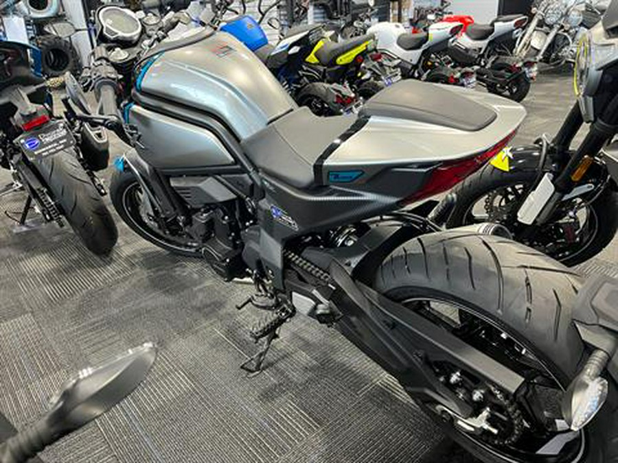 2023 CFMOTO 700CL-X Sport