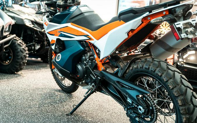 2023 KTM 890 Adventure R