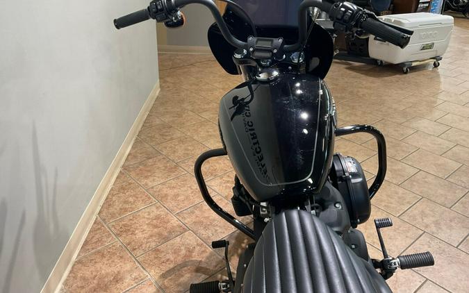 2019 Harley-Davidson®FXBB Street Bob® Vivid Black