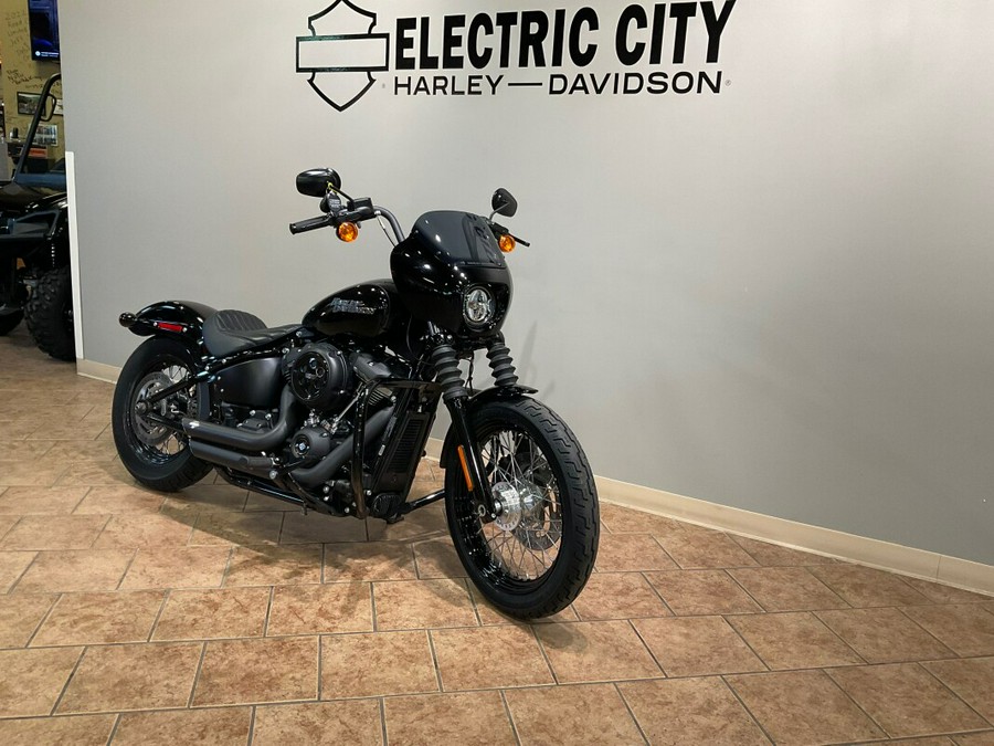 2019 Harley-Davidson Street Bob Vivid Black FXBB