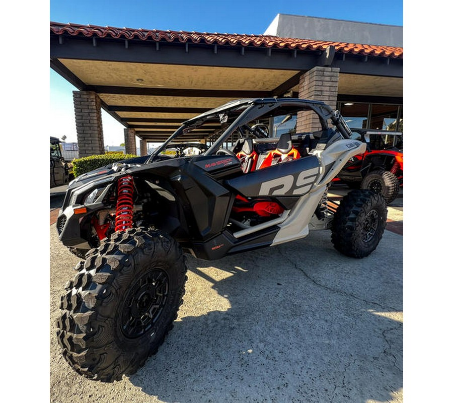 2023 Can-Am® Maverick X3 X rs Turbo RR Desert Tan / Carbon Black / Magma Red