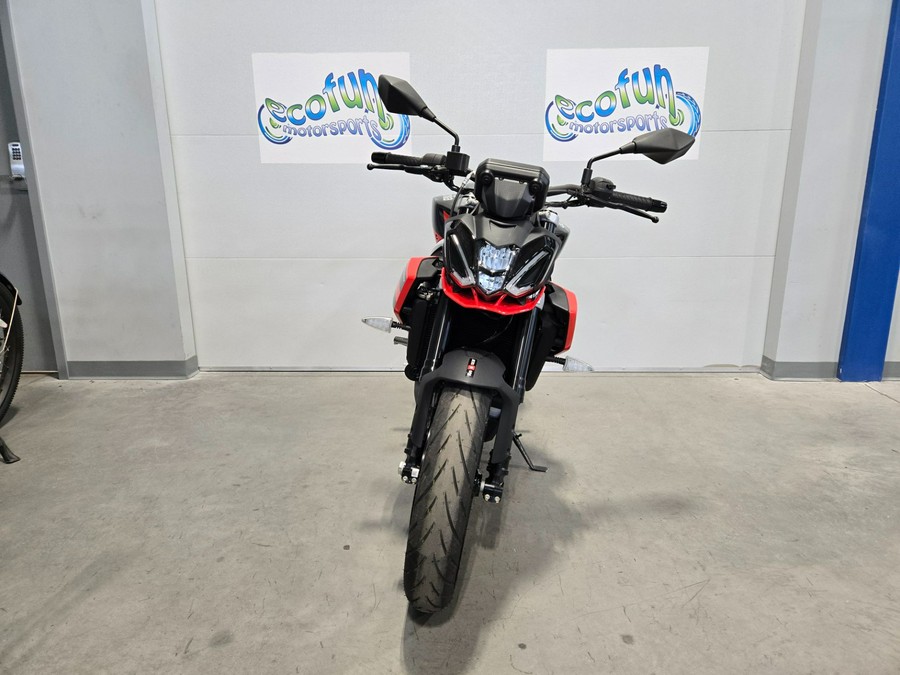 2026 Aprilia Tuono 457