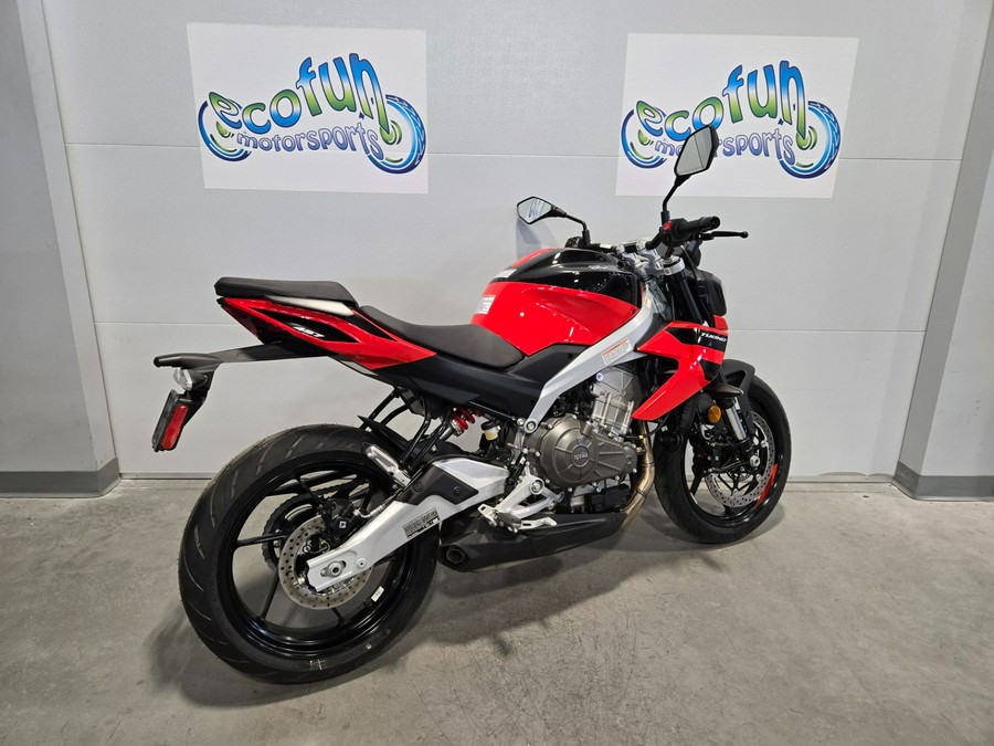 2026 Aprilia Tuono 457