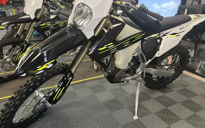 2026 TRIUMPH TF450-E