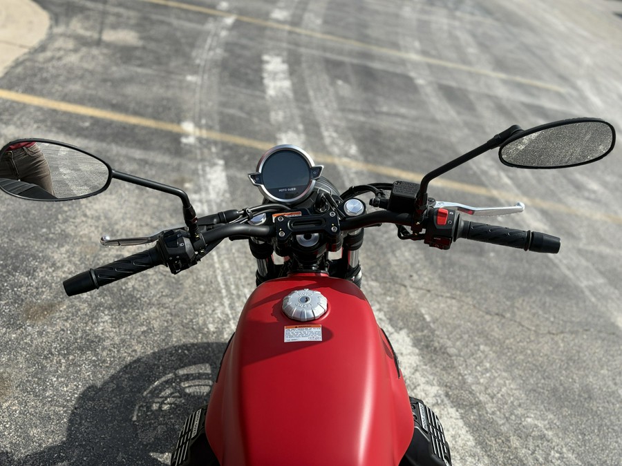 2024 Moto Guzzi V7