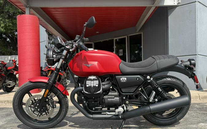 2024 Moto Guzzi V7