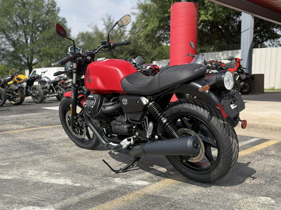 2024 Moto Guzzi V7