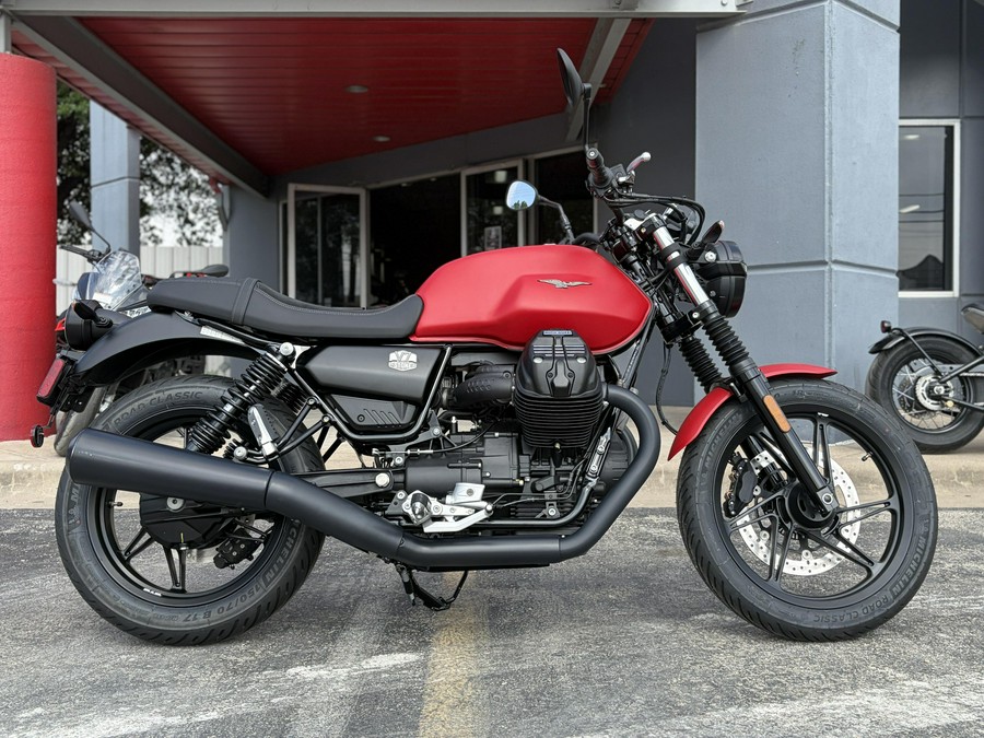 2024 Moto Guzzi V7
