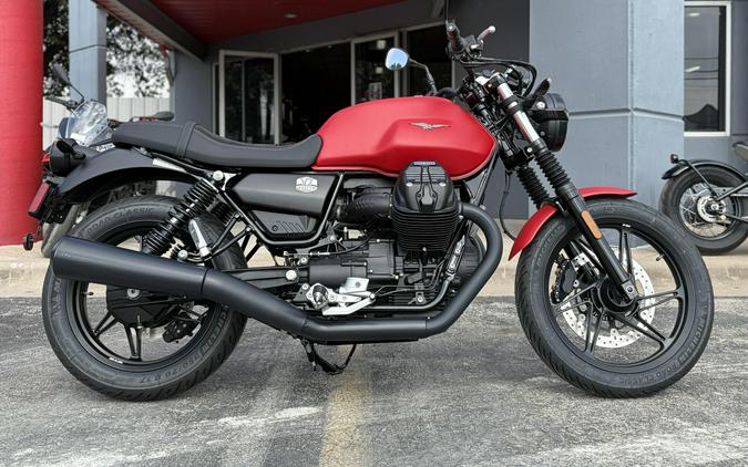 2024 Moto Guzzi V7