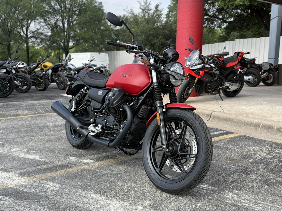 2024 Moto Guzzi V7