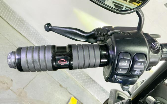 2022 Harley-Davidson Road King® Special