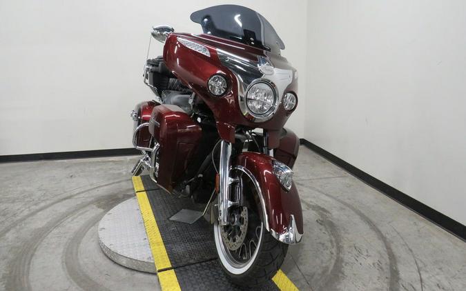 2022 Indian Motorcycle® Roadmaster® Maroon Metallic/Crimson Metallic