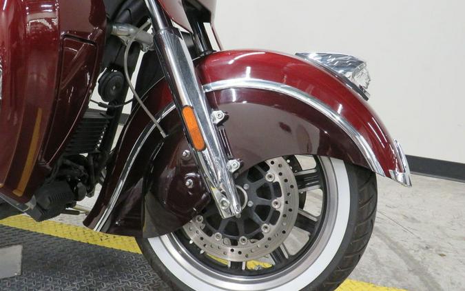 2022 Indian Motorcycle® Roadmaster® Maroon Metallic/Crimson Metallic