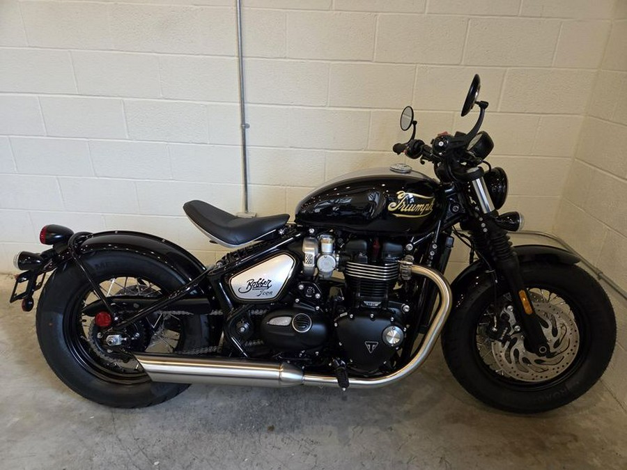 2025 Triumph Bonneville Bobber Icon Edition