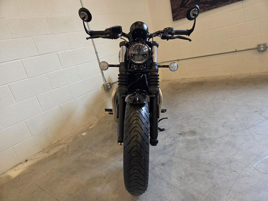 2025 Triumph Bonneville Bobber Icon Edition