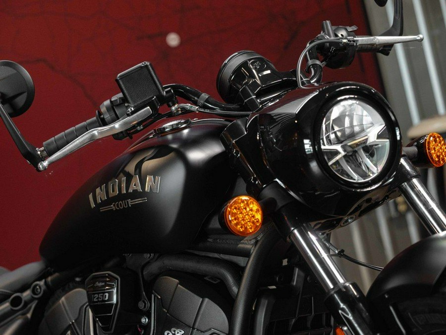 2025 Indian Motorcycle® Scout® Bobber Limited + Tech