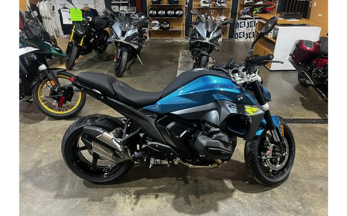 2026 BMW R 1300 R