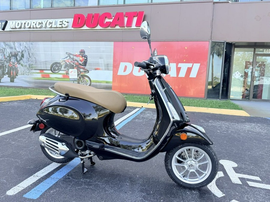 2023 Vespa Primavera 50