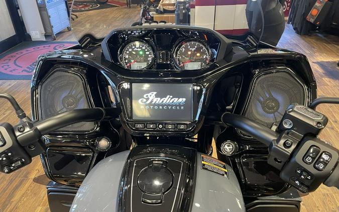 2024 Indian Motorcycle® Pursuit® Dark Horse® with PowerBand Audio Package Stealth Gray