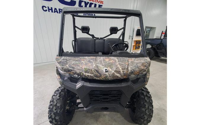 2025 Can-Am Defender DPS HD7