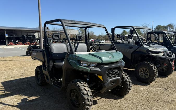 2026 Can-Am Defender HD7