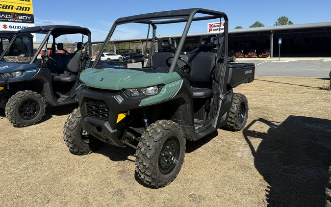 2026 Can-Am Defender HD7